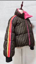 Load image into Gallery viewer, FF Logo Reversible Down Coat