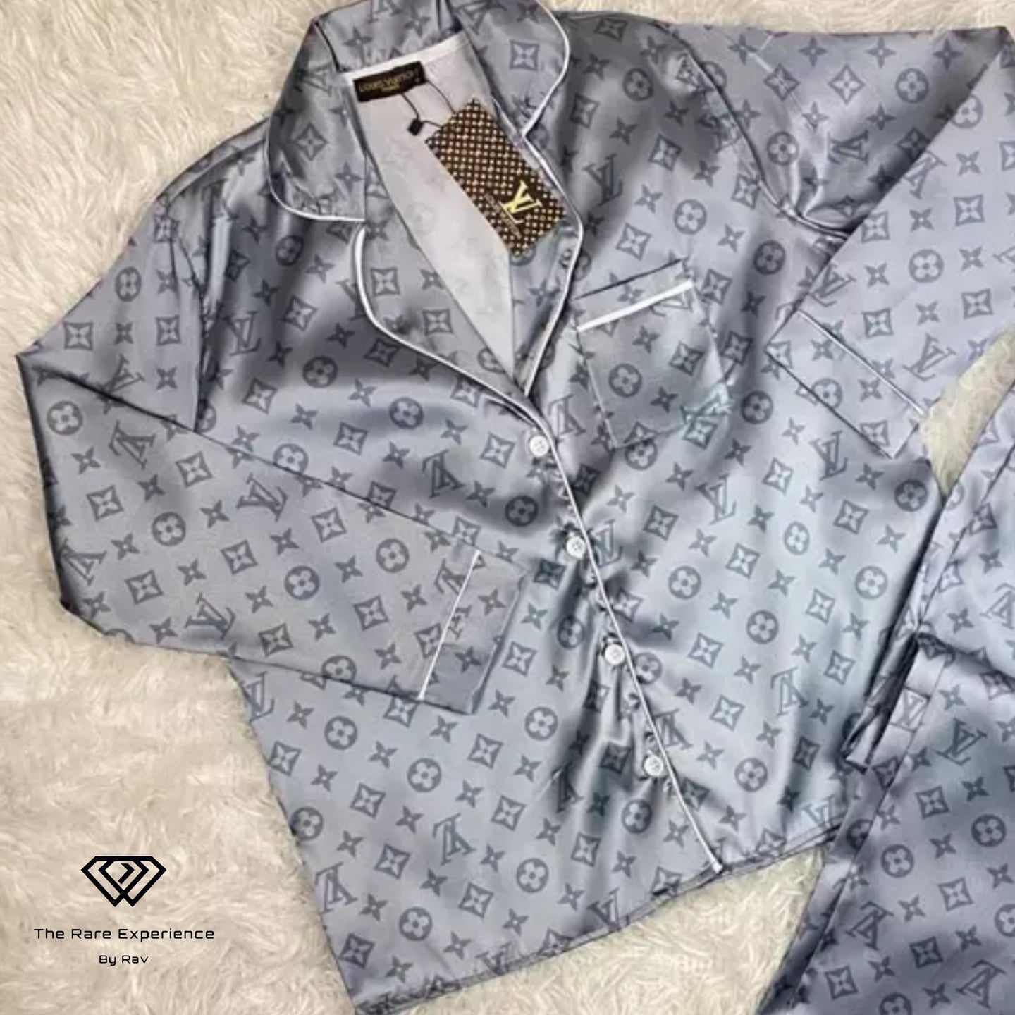 LUXE label pajamas set